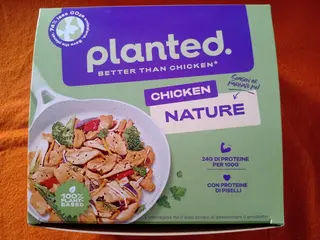 Pollo Di Preparazione Alimentare Vegetale A Base  Proteine Di Piselli