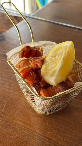 Ración De Chicharrón