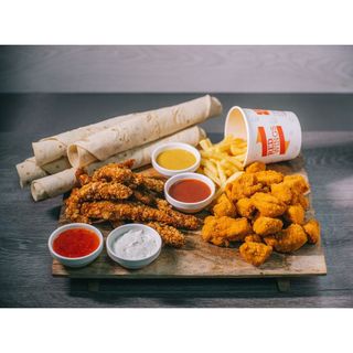 Nuggets and sticks box