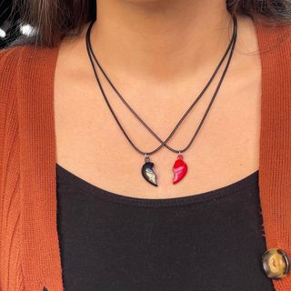 2 collier Clé du Coeur noir rouge