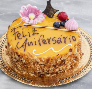 Bolo de Aniversário tradicional