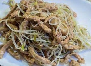 38 Maiale con germogli di soia