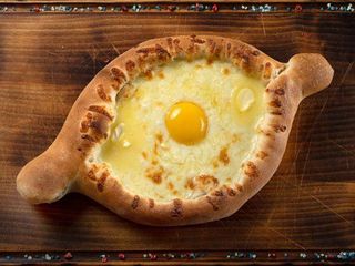 Хачапурі по-аджарськи (400g)