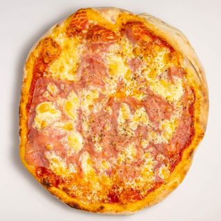 Pizza Vesuvio