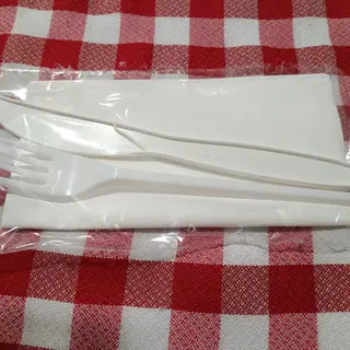 cubiertos desechables 