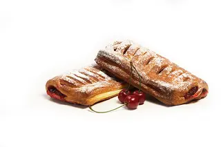 Strudel cu visine
