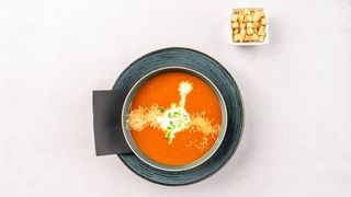 Krem z pomidorów z grzankami