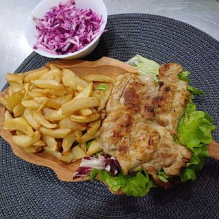 Pulpă de pui dezosată