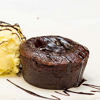 Coulant con Helado de Vainilla