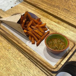 Els Moniatos Amb Pesto Vermell