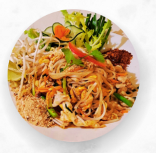 8a. Pad Thai Kai De Pollo