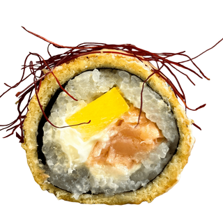 Tempura z wędzonym łososiem i mango