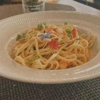 Fettuccine Schrimp Scamp