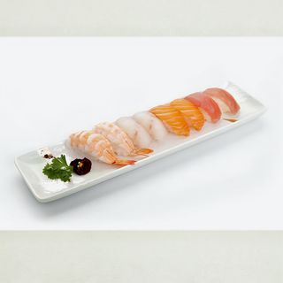 50. Nigiri misto