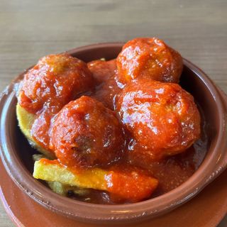 Albóndigas en tomate