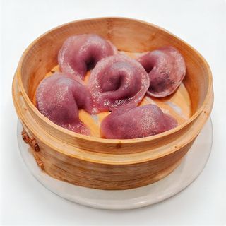 Ravioli con tartufo e funghi champignon