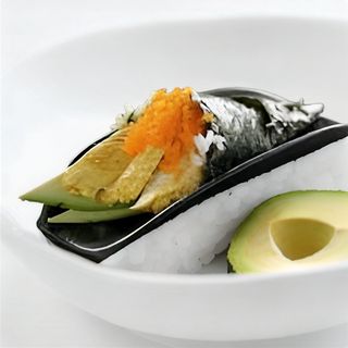 T9 Temaki pollo speciale - 1 pezzo