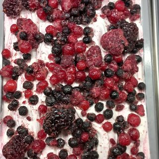 Yogur Griego Con Frutas Del Bosque 