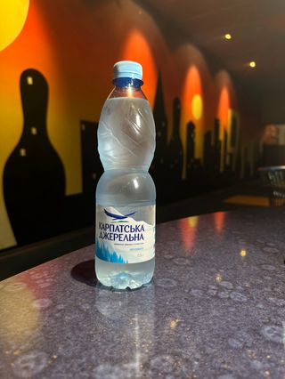 Вода Карпатська Джерельна не газована (0.5)