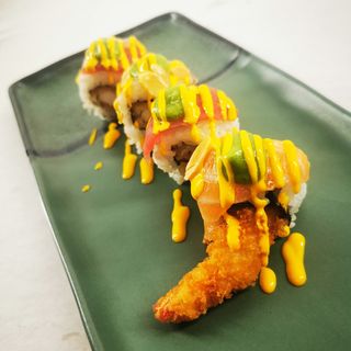 156. Uramaki Arcobaleno  (4 Pezzi)