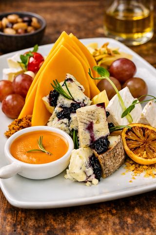 Platou de branzeturi