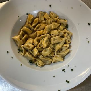 Plin al sugo d'arrosto