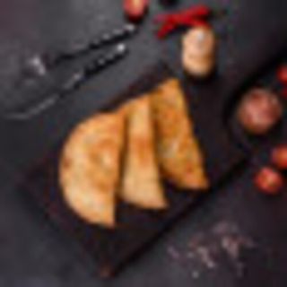 Чебурек з м'ясом