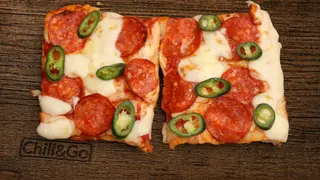 Pizza Diavola - două porții