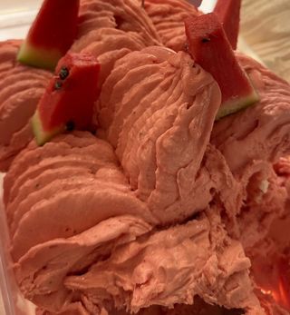 Înghețată de pepene roșu - 500g