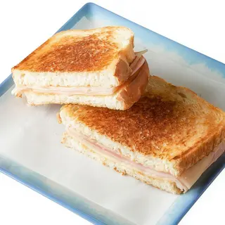 Sándwich Biquini.