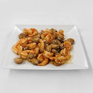 47. Gambas Salteadas Con Hongos Chinos