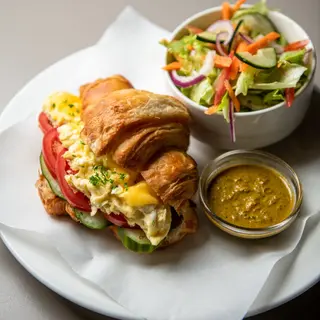 Croissant-wich