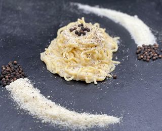 Cacio e pepe 