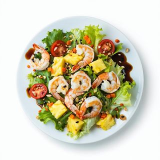 Insalata con gamberi e ananas