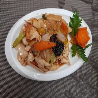 35 Pollo saltato con verdure