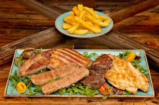 Mix grill de carne