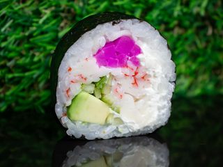 Futomaki z krabem 6 szt.