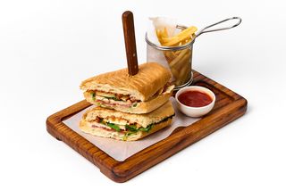 Большой Итальянский сэндвич ( 330 г)