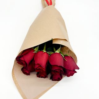 Atado de 7 Rosas Vermelhas