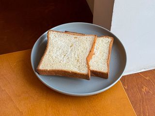 Хліб молочний 60 г