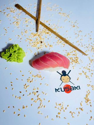 Суші з тунцем (30g)