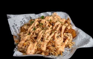 Cartofi cu porc si sos Blend