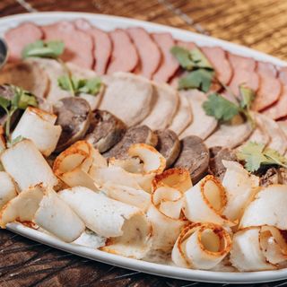 Мясное ассорти (320 г)