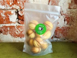 Горішки в упаковці 10 од. (230g)