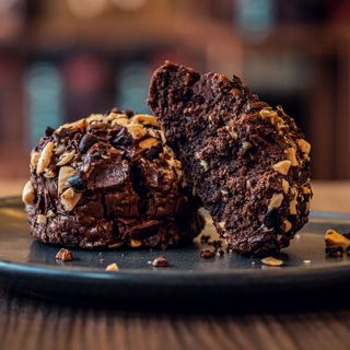 Cookie artizanal decadent triple chocolate