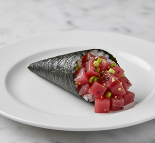 Temaki de atún 1 pz.