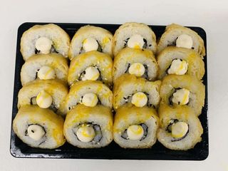 Caixa c5 sushi frito 20 peças