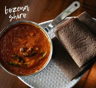 Shiro Bozena