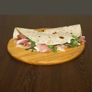 Crudo squacquerone rucola