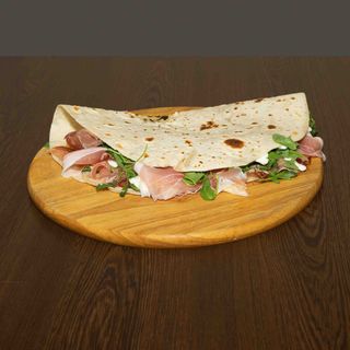 Crudo squacquerone rucola